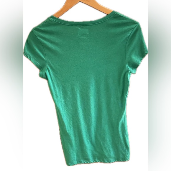 Woman’s green tee short sleeves size M (7-9) cow with a tear vegan - Picture 7 of 7